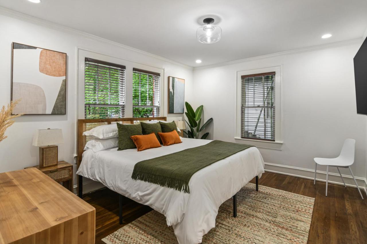 Sun Lit Bungalow With Good Vibes And Lots Of Wine - Designedbydom Atlanta Eksteriør bilde