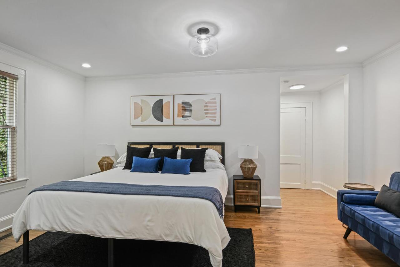 Sun Lit Bungalow With Good Vibes And Lots Of Wine - Designedbydom Atlanta Eksteriør bilde